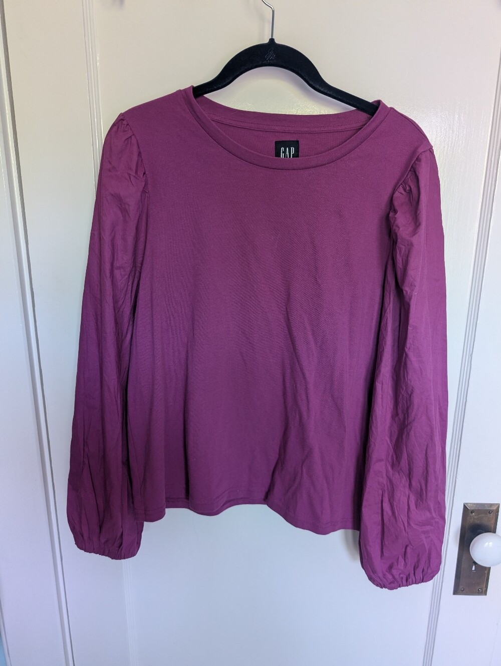 GAP Long Puff  Sleeve Top - Size M New NWT